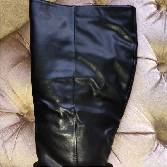 NWOT wide calf boots - Picture 10 of 16